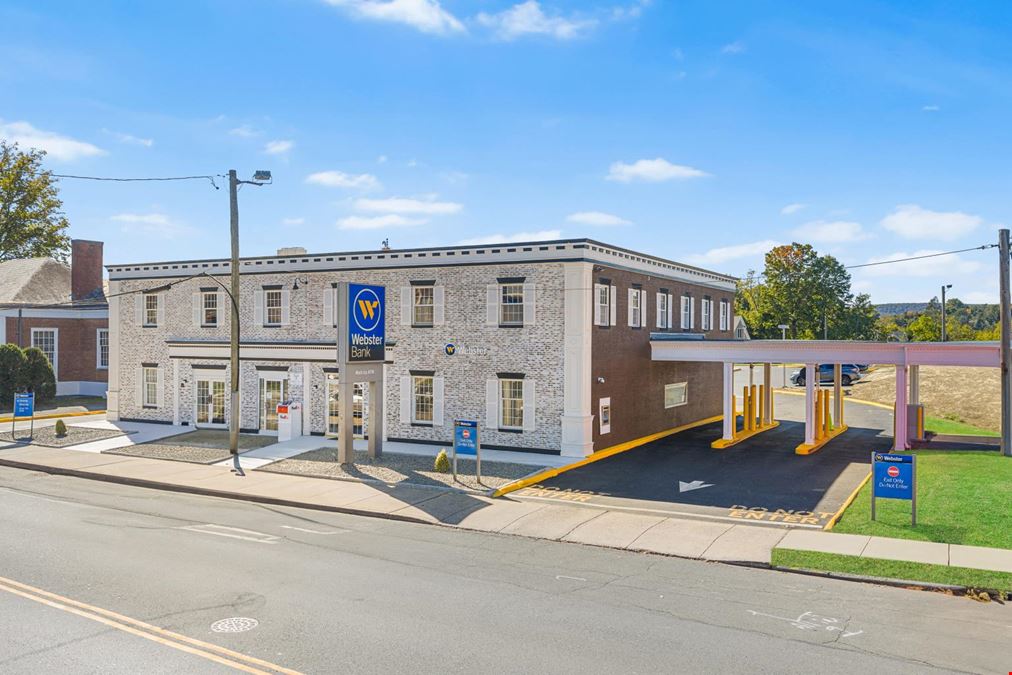 132 Main St