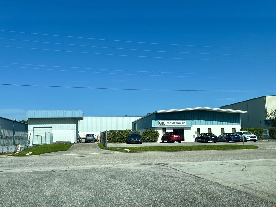 14,700 Sq Ft Climate-Controlled Warehouse with Office Space in West Pasco Industrial Park