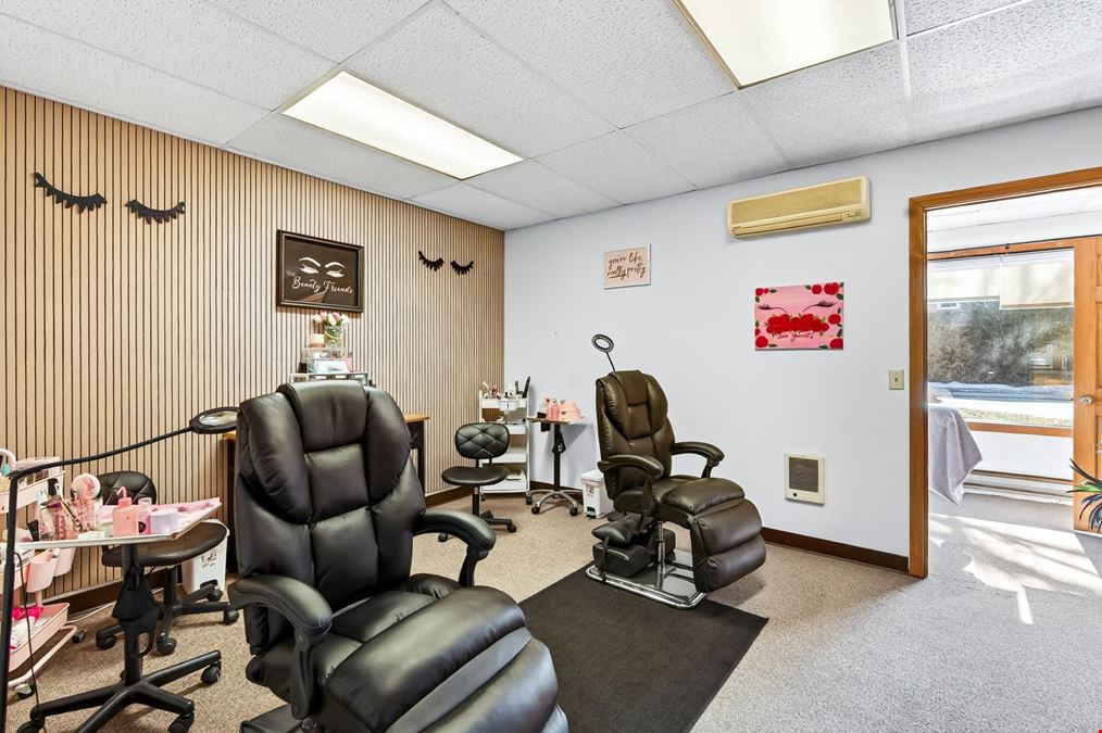 123 S Main St, Athol