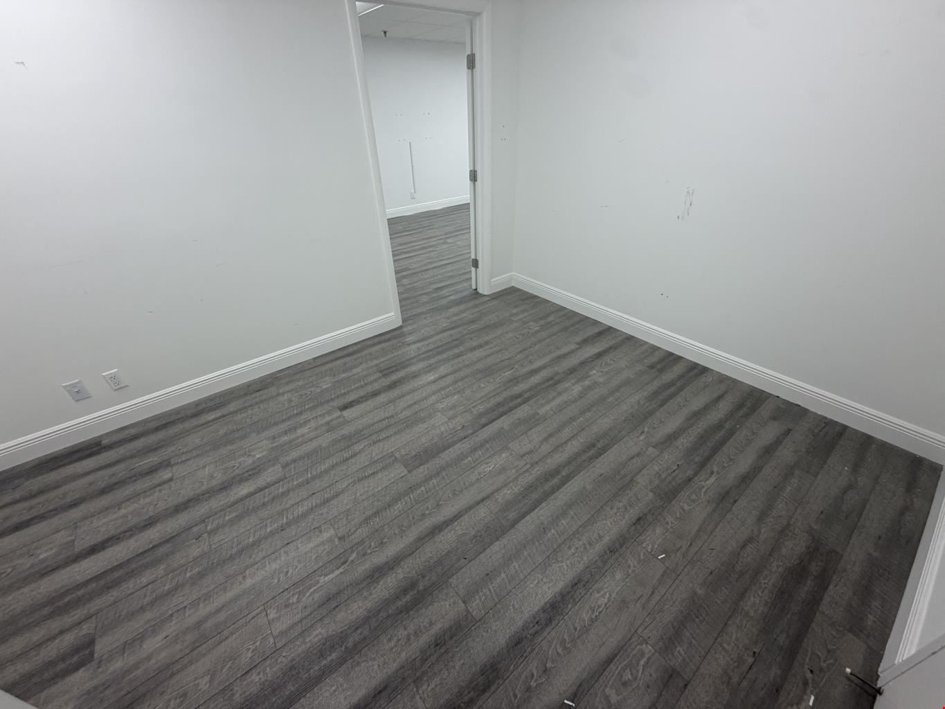 1329 SF Suite 201 D Professional and Medical Office Space(Leased)
