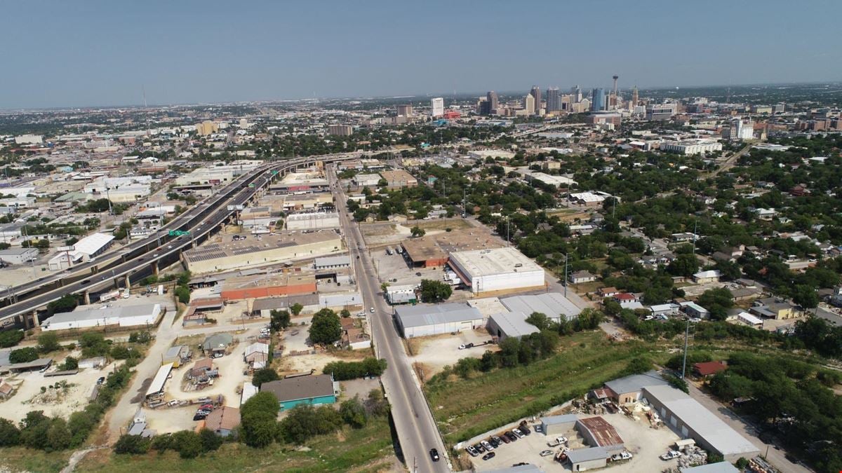 1219 N San Jacinto