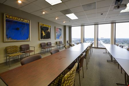 Executive Suites: 15th Floor at Simmons Tower - Little Rock