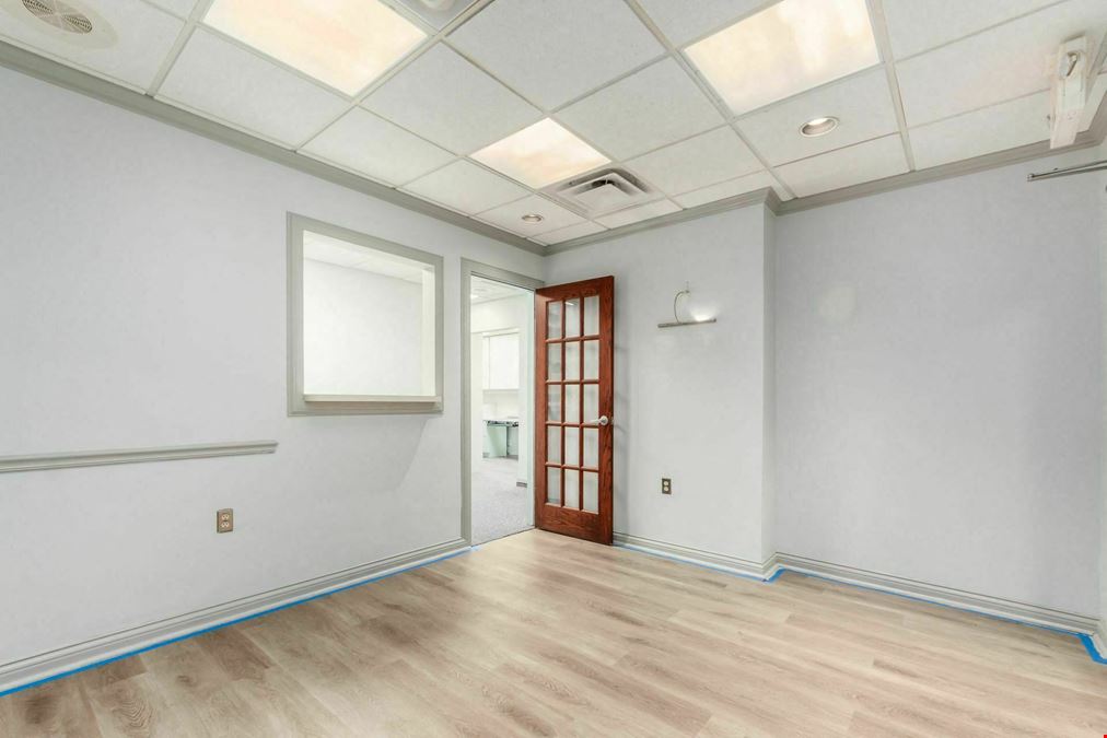 5180 E Main St, All Vacancy
