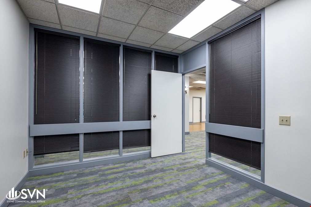 For Lease: Retail Bank Branch and Professional/Medical Office Suites
