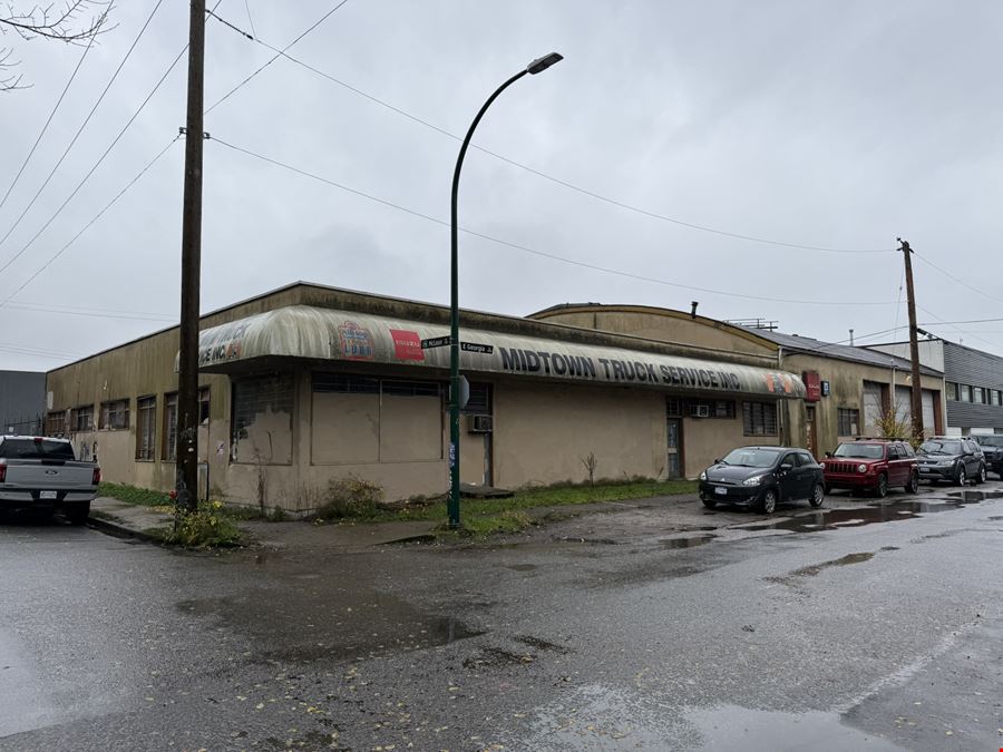 1490 East Georgia Street