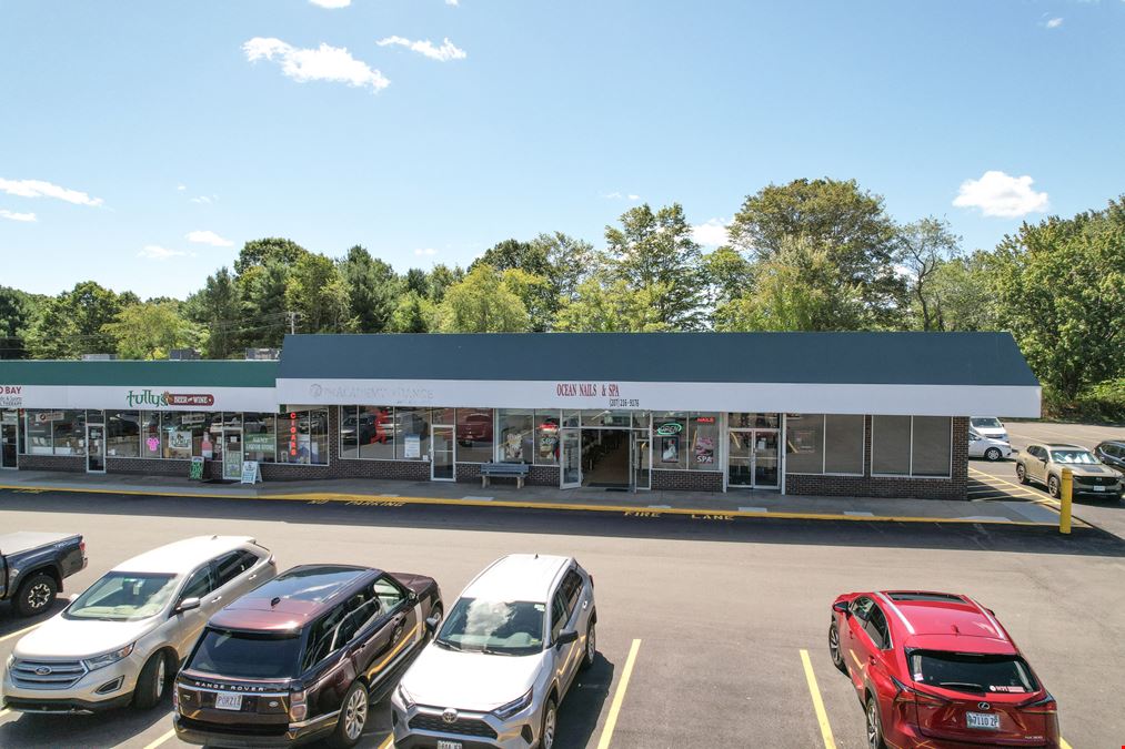 Retail Space at Wells Plaza