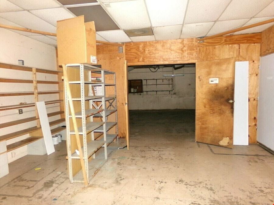 2120 E Edgewood Dr
