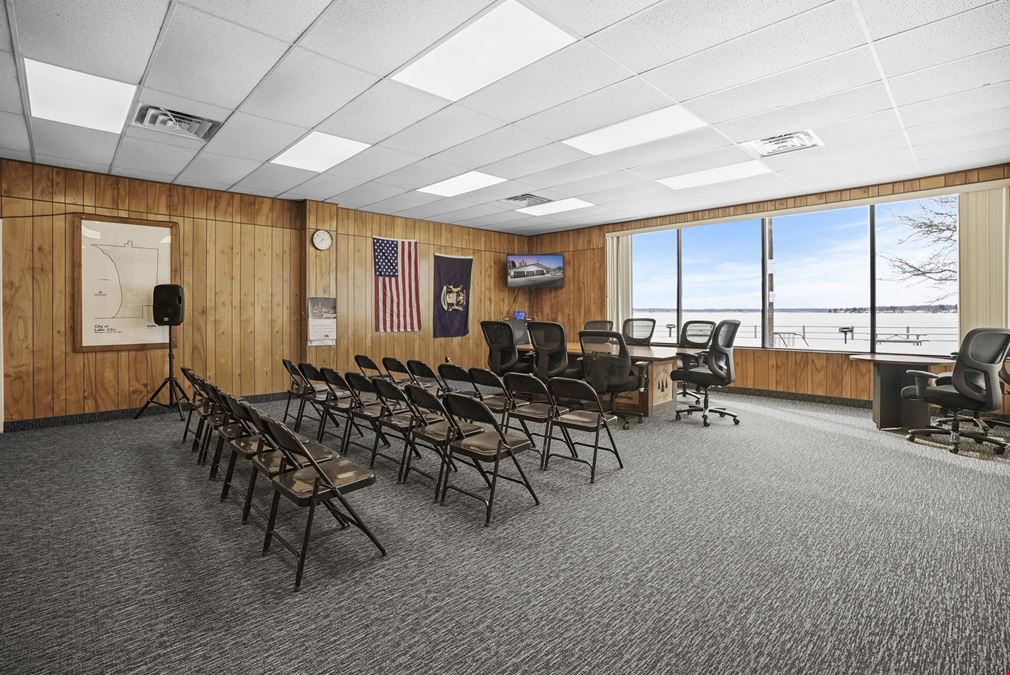 Lake City City Hall - Commercial Development Opportunity