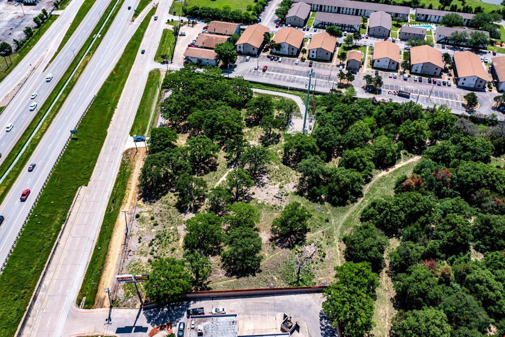 Ground Lease on Highway 175