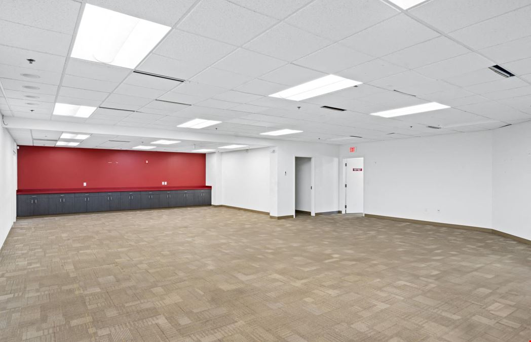 31 Nagog Park, Acton, MA 01720