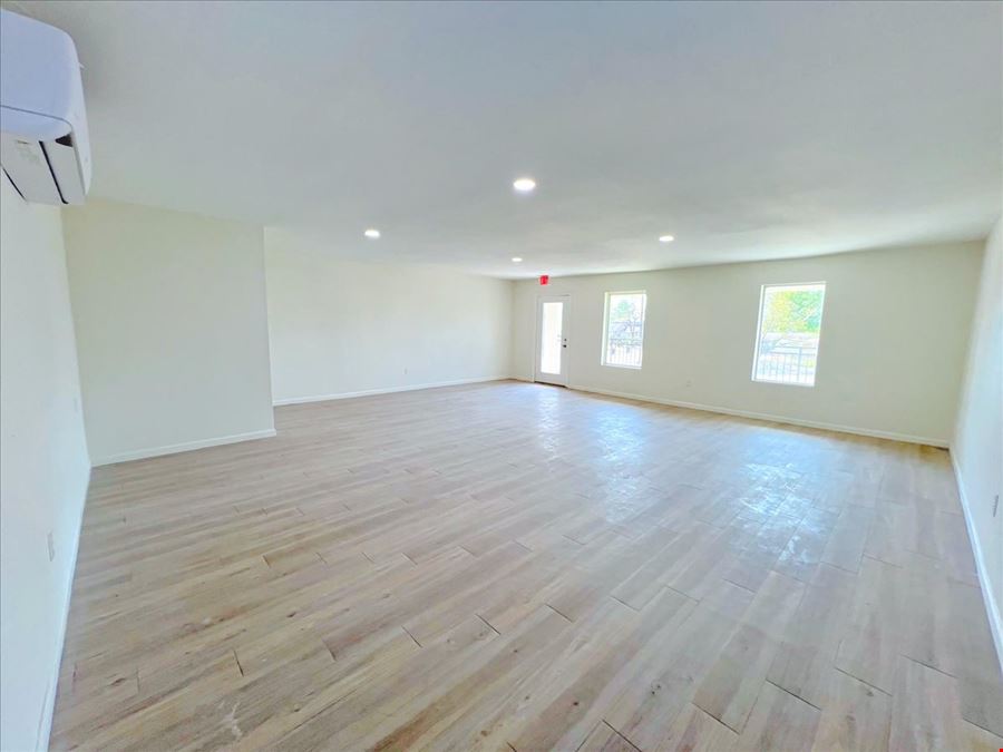 7704 Irvington
