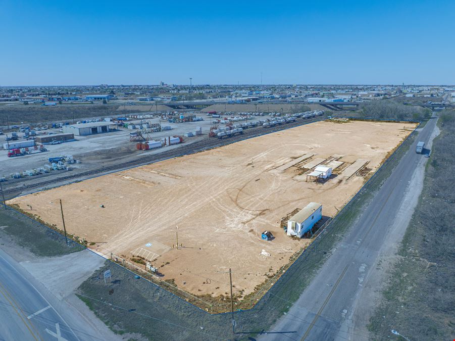 6.5 Acres with Rail Access, just South of Interstate 20