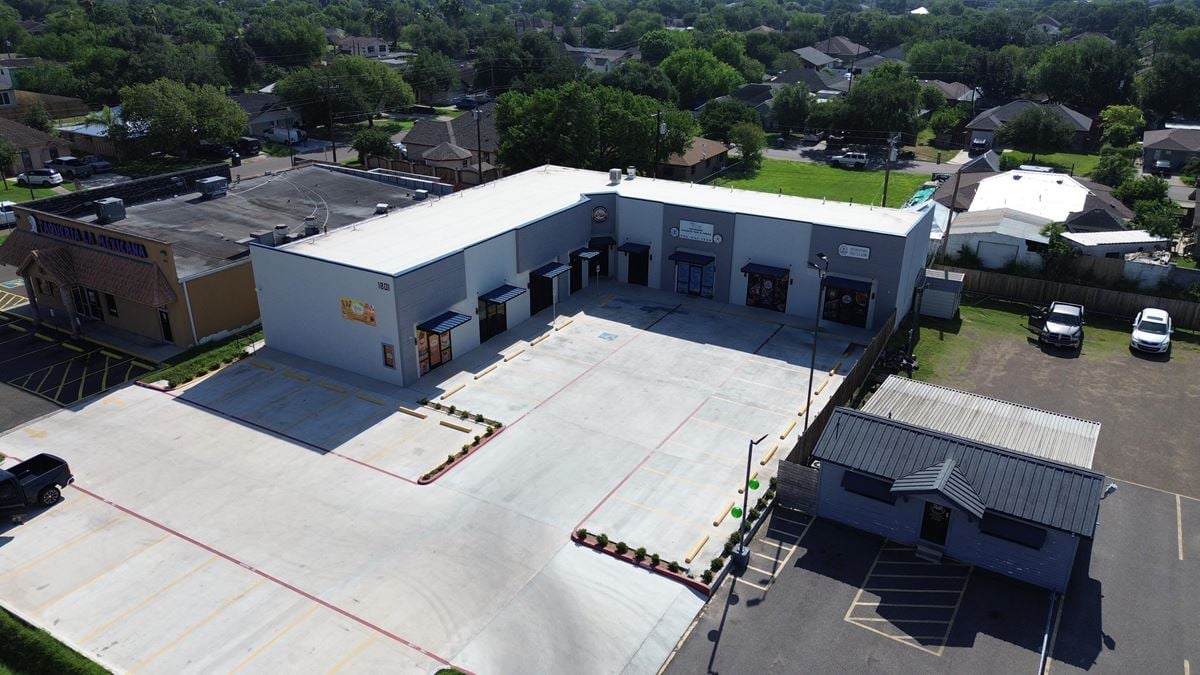 1801 N Raul Longoria Rd