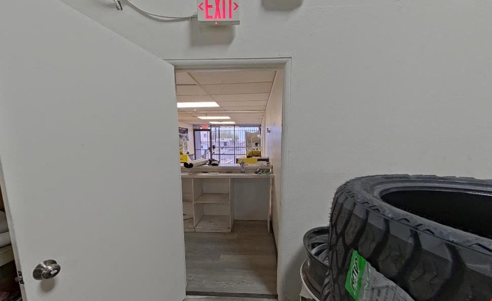 447 West Watkins Street Suite 105