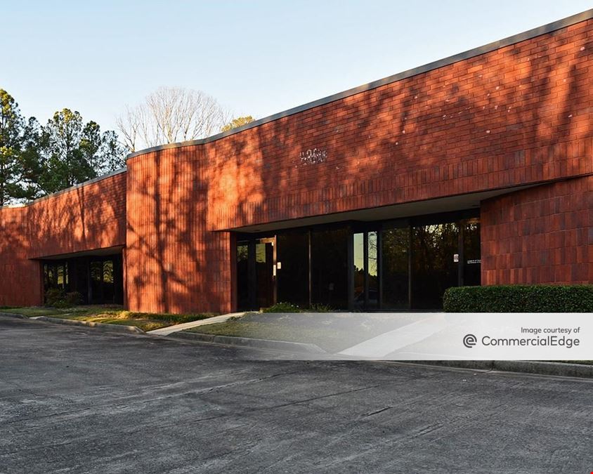 Mountain East Business Center