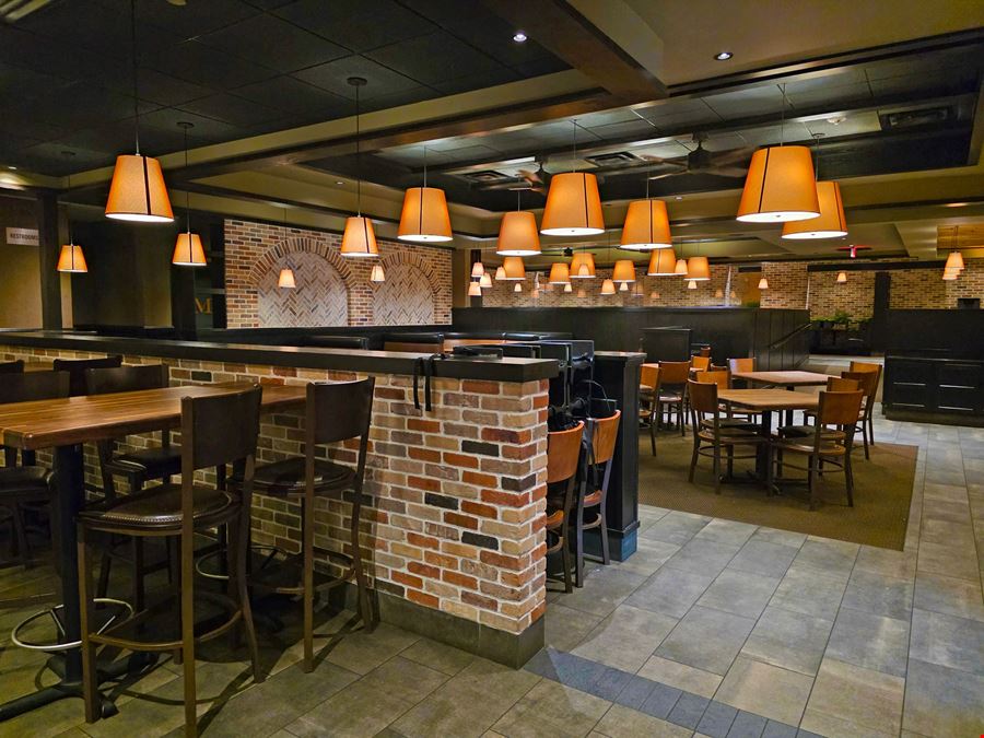 Second Generation Restaurant Space | Naples