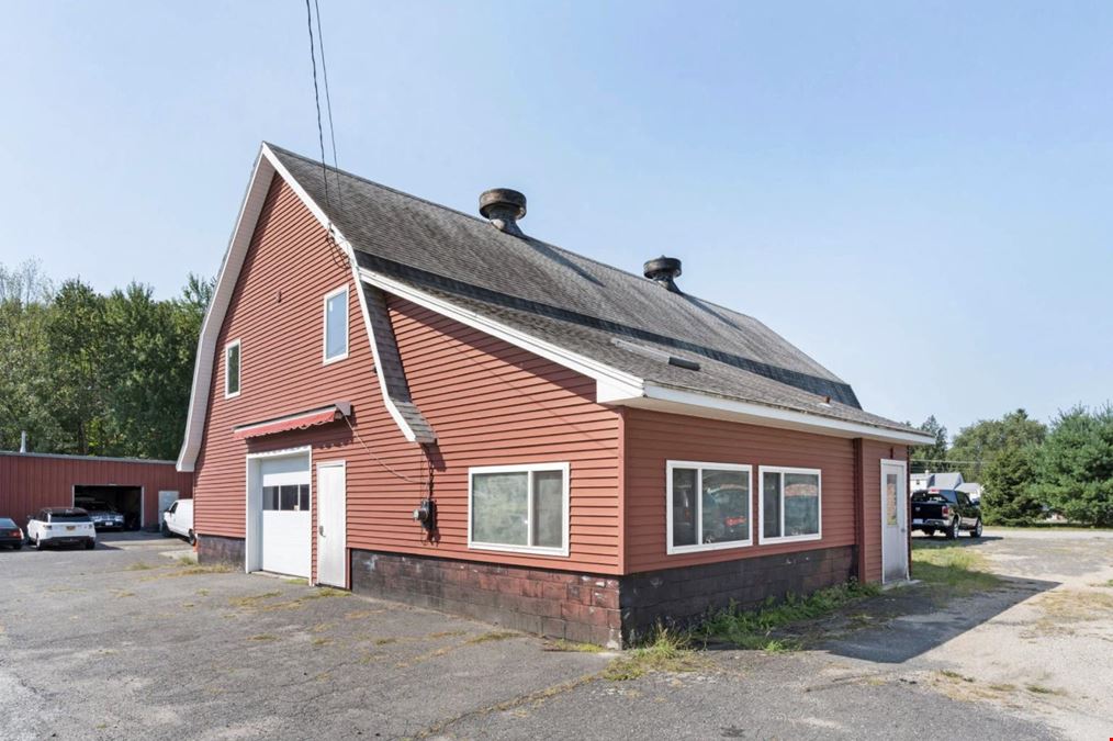 473 Holyoke St