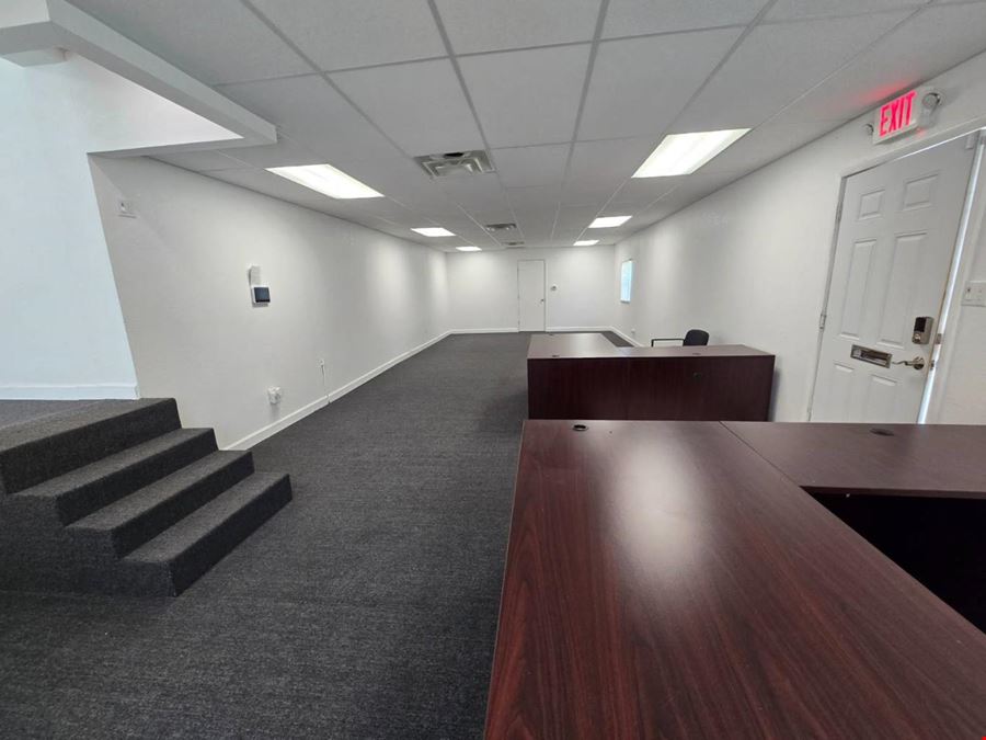 971 State Road 17 N