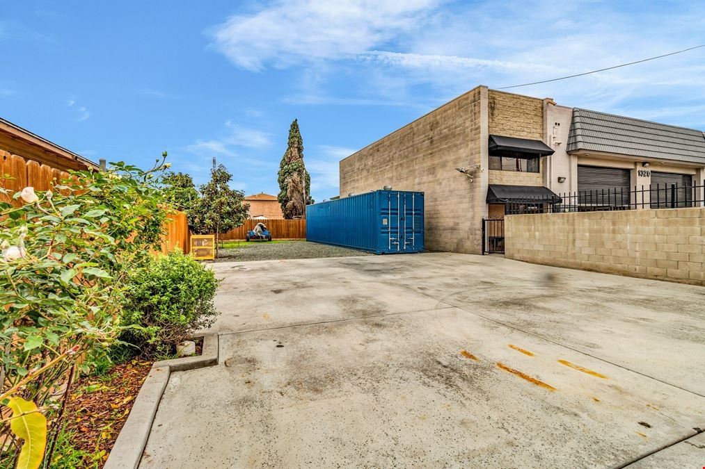 1332 Coolidge Ave