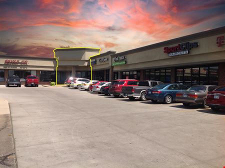 Preview of Retail space for Rent at 7130 W Maple