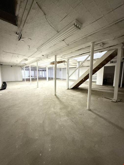 220-03 Jamaica Ave