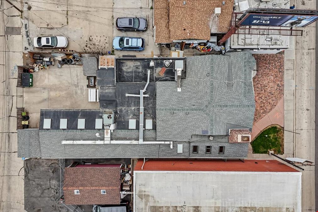 8710 E Colfax Ave