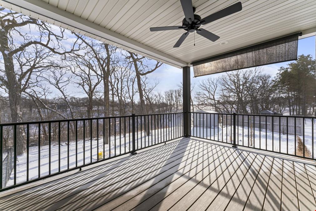 Modern Home in SW Rochester