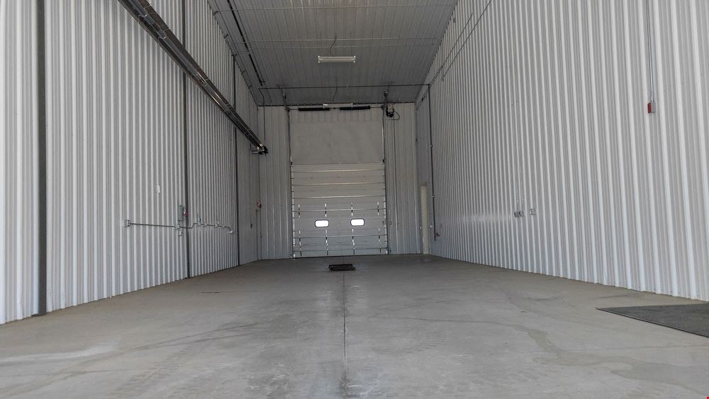 ±10,300 SF Industrial Unit with Office & Yard