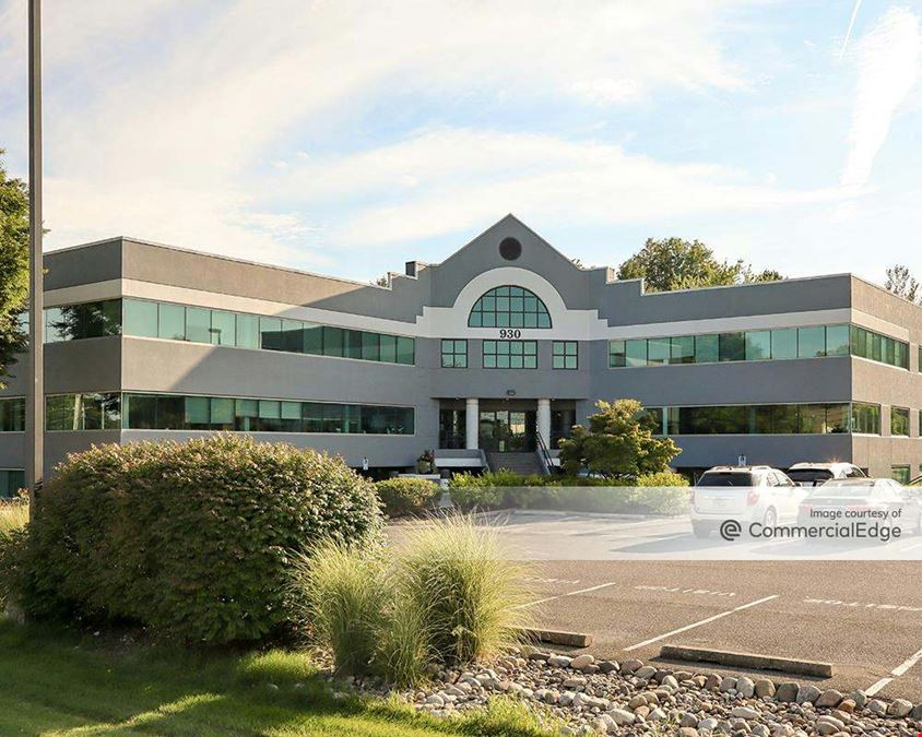 930 Red Rose Court