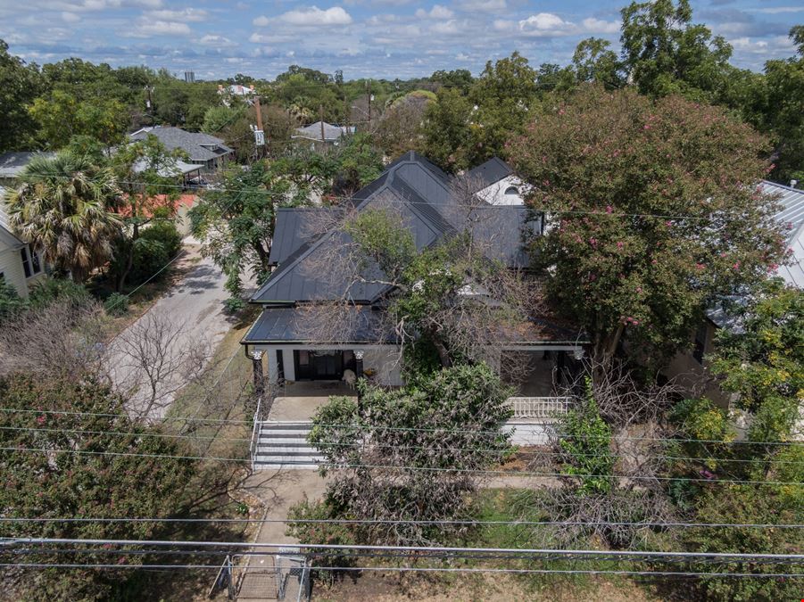 429 E Carson St - 3 Plex