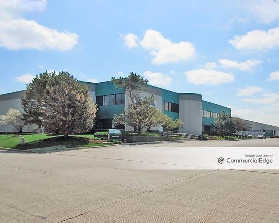 Preview of Industrial space for Rent at 600 Supreme Drive