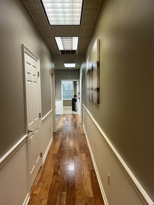 CLASS A OFFICE SPACE AVAILABLE FOR SUBLEASE