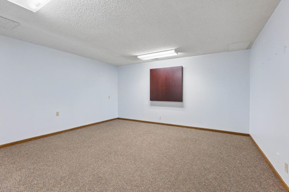 11319 P St