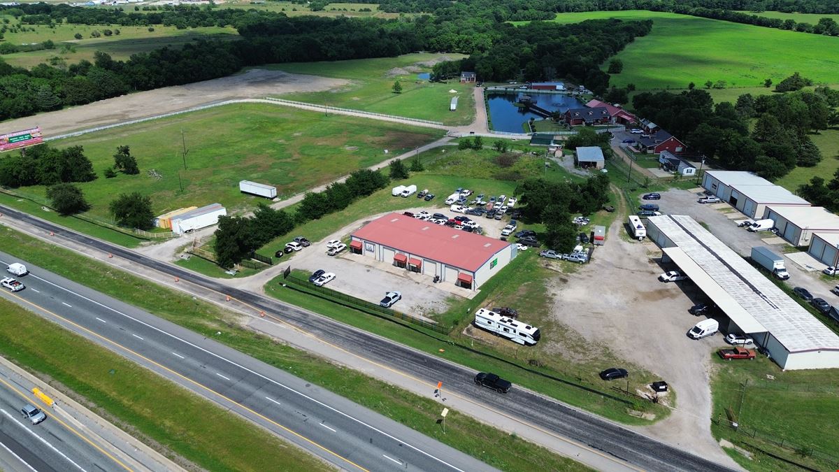 3145 I-30 Frontage Rd