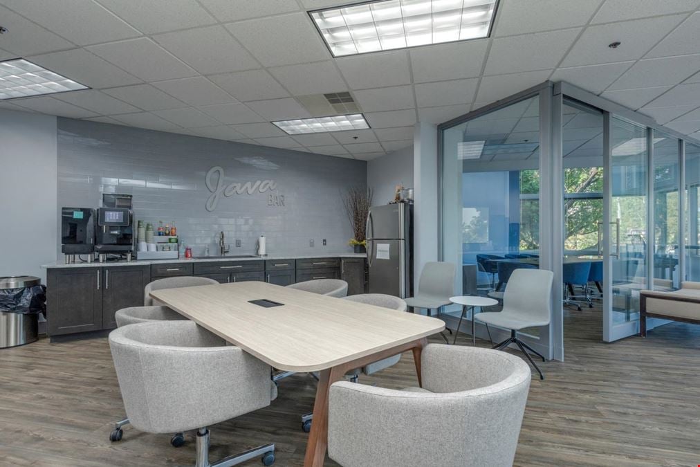 Chesterfield Valley Owner-User Office/Flex Opportunity