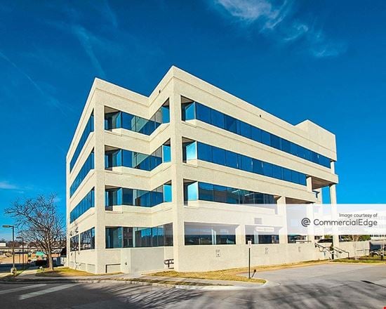 Preview of Office space for Rent at 2850 Eisenhower Avenue