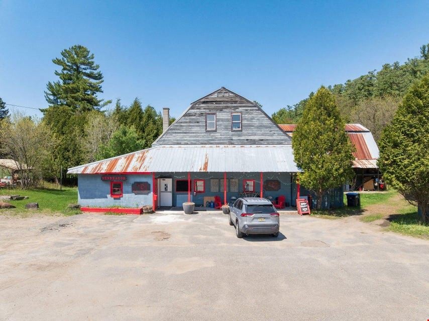 15 Brandy Brook Ave