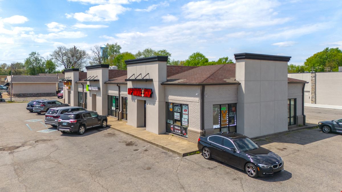 Legacy Shoppes at Jeffersonville