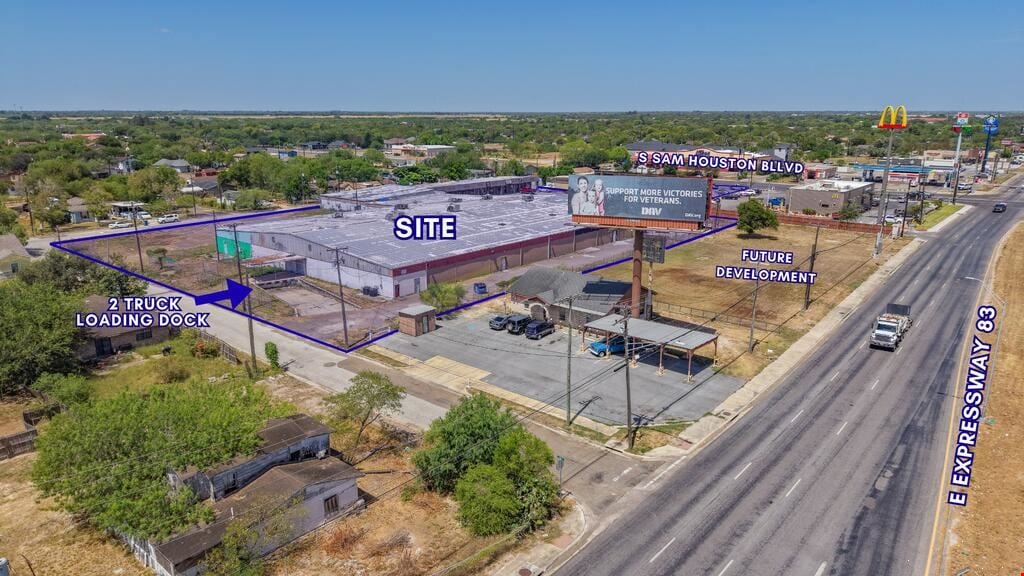875 S Sam Houston Blvd
