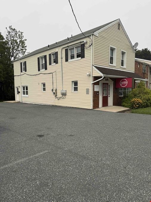 1737 Schoenersville Rd