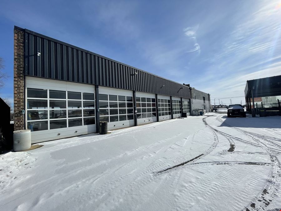 Auto Dealership & Service Center