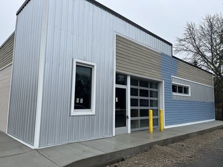 Preview of Retail space for Rent at 8960 Sashabaw Rd