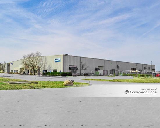 Preview of Industrial space for Rent at 5122 Rialto Road