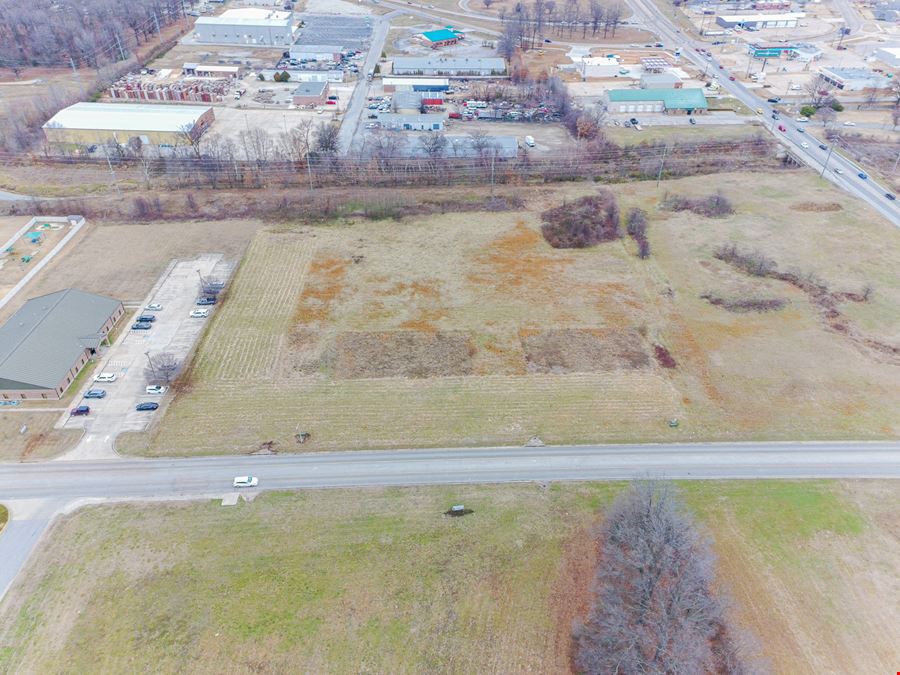 2020 Latourette Dr