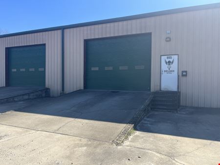 Preview of commercial space at 955 Holland Avenue