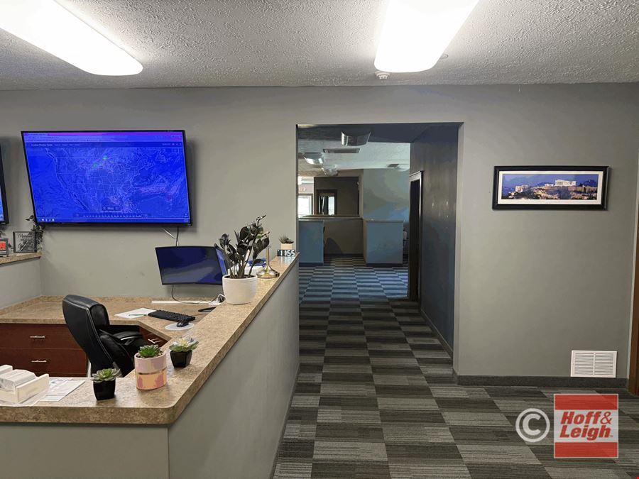 1680 Industrial Parkway South