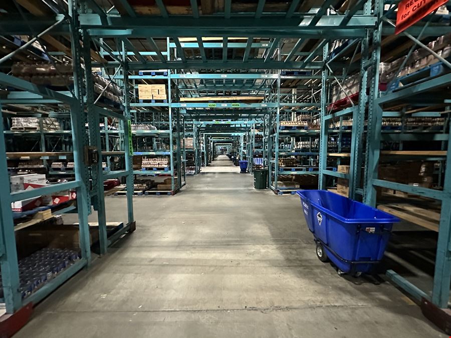 UNFI Distribution Warehouse