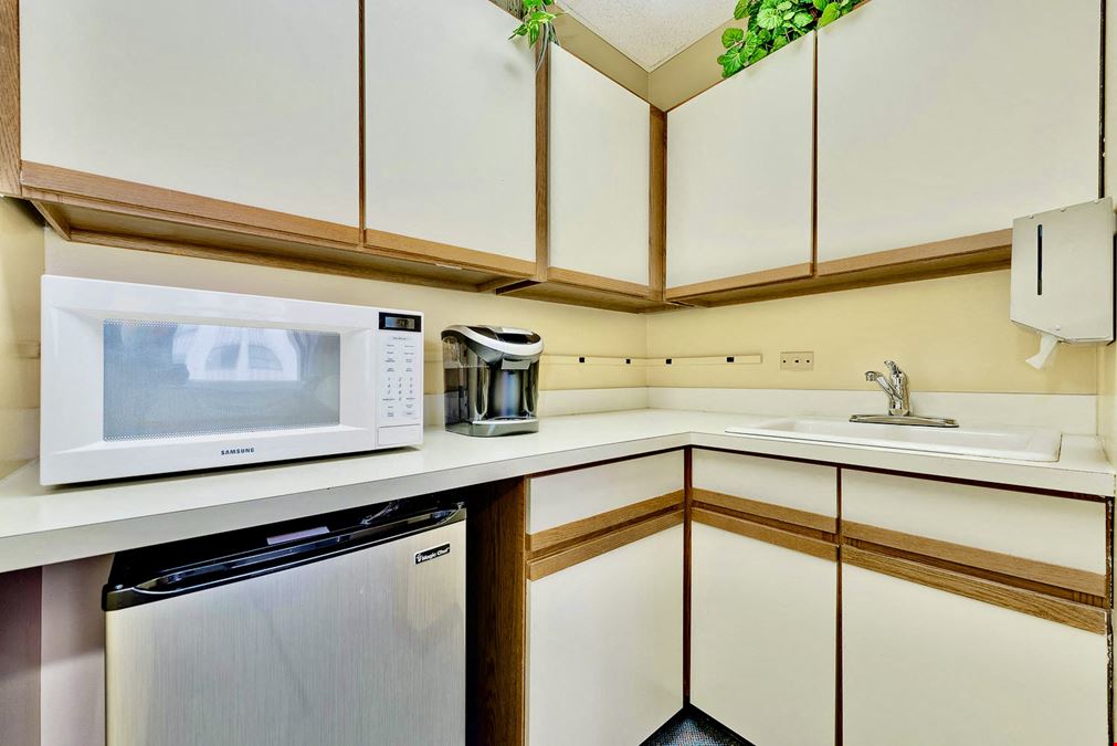 111 N Wabash Ave, Unit 1210, Chicago, IL