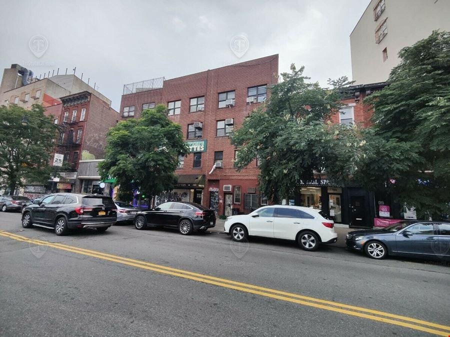 800 - 15,000 SF | 200 - 202 Broadway | Retail & Office Space W/ Possible Divisions For Lease In Prime Williamsburg