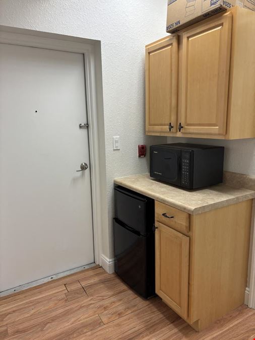 Professional, Move In Ready Offices